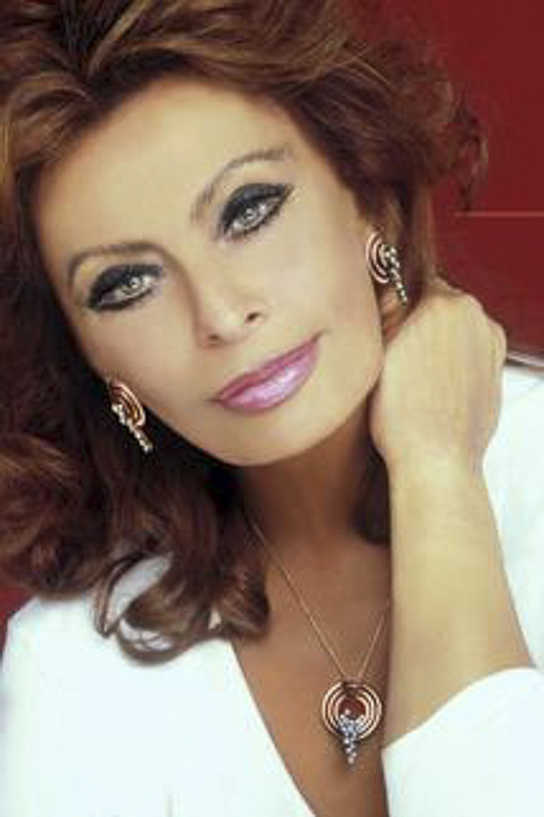 sophia-lorens rukou